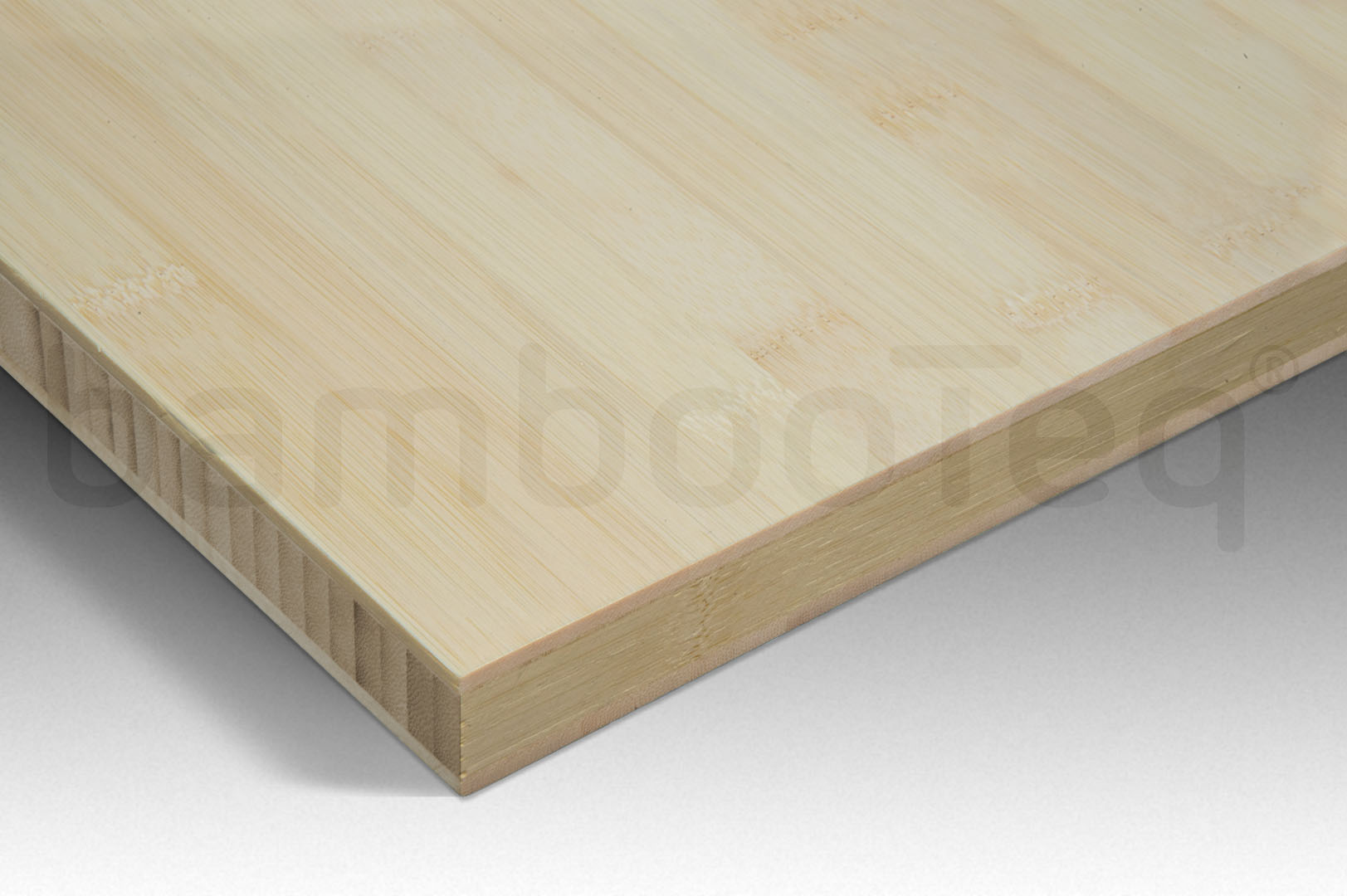 Bamboe plaat 30 mm plain-pressed 3 laags naturel 244 x 122 cm